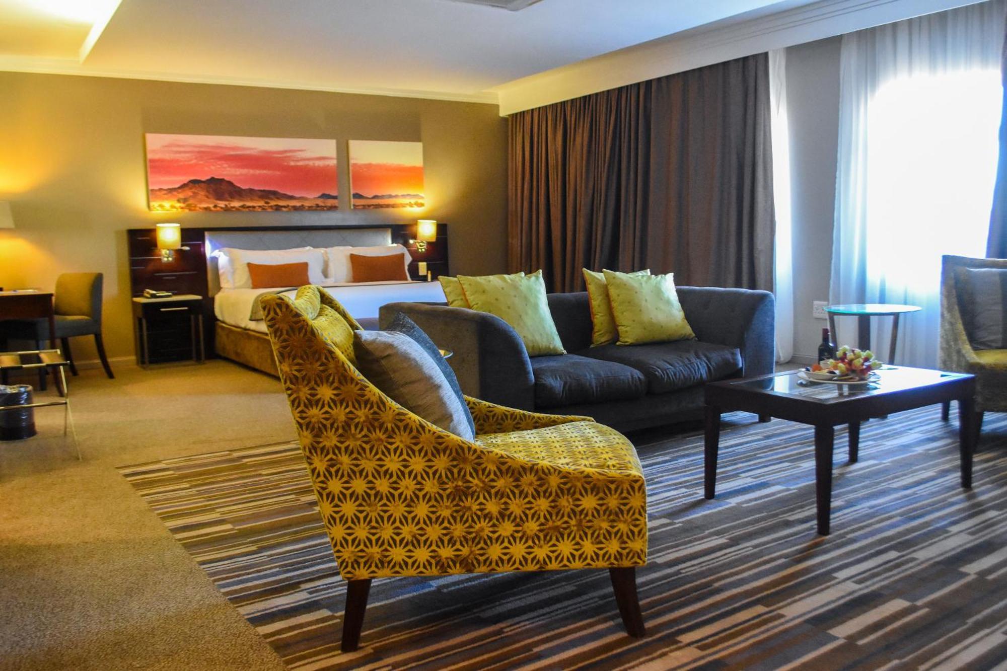 Cresta Mahalapye Hotel Екстериор снимка